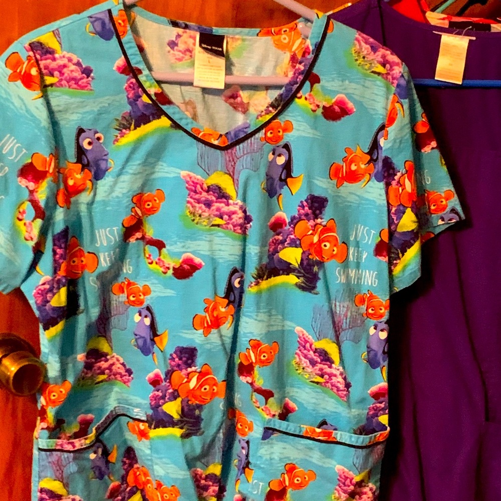 Scrub top